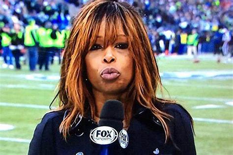 Pam Oliver Pam Oliver Concussion Reporter Injured After Getting Hit