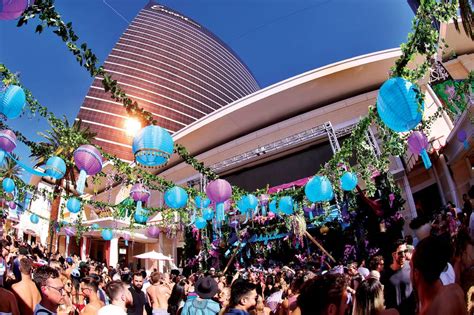 Wynn Nightlifes Eclectic Art Of The Wild Dance Takeover Returns To The