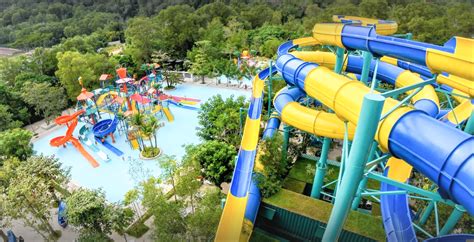 World's Longest Water Slide At Escape Theme Park In Penang