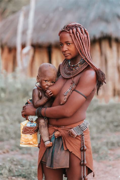 Lhabitat Ailleurs Le Peuple Himba De Namibie Le Mag