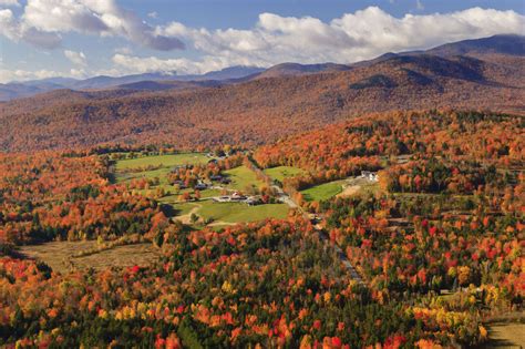 50 Small Towns Across America With Gorgeous Fall Foliage Wtop News