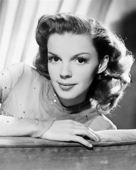 Filejudy Garland The Harvey Girls Mgm Publicity Stilljpeg Wikimedia