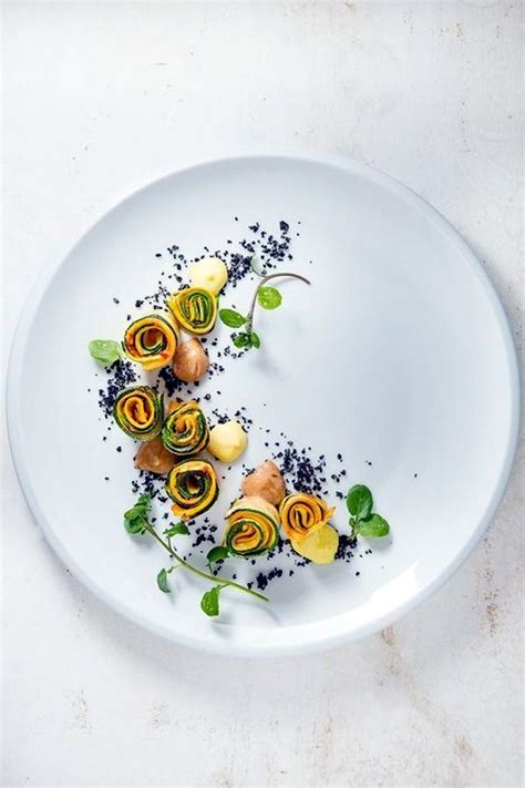 Fine dining reminds people of many different things; 60 Smart and Creative Food Presentation Ideas | 料理の盛りつけ ...