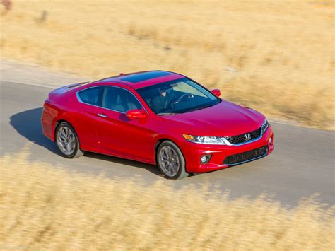 The most surprising thing about the accord is its refined continuously variable transmission (cvt). HONDA Accord Coupe specs & photos - 2012, 2013, 2014, 2015 ...