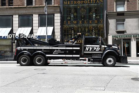 🚔 New York Police Department Nypd 2008 International Tow Truck