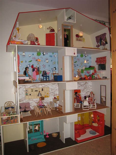 You can do this as your summer project with your daughter. #Barbie house made by my dad in 1978 complete with working ...