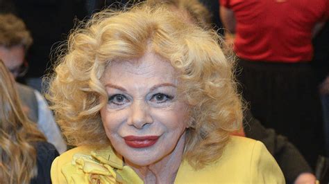 Morta Sandra Milo Storica Attrice Musa Di Fellini E Personaggio Televisivo Aveva 90 Anni