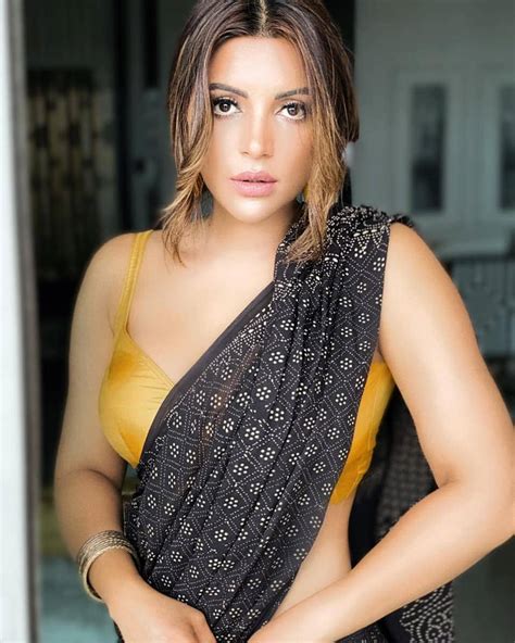 shama sikander flaunts her curves in these sexy pictures actress looks hot news18