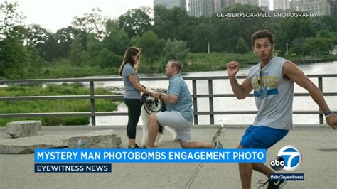 Mystery Man Flexes In Proposal Photobomb Going Viral Abc7 Los Angeles