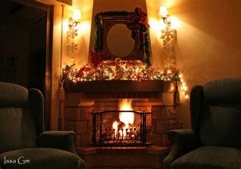 30 Stylish Cozy Christmas Fireplace - Home, Family, Style and Art Ideas
