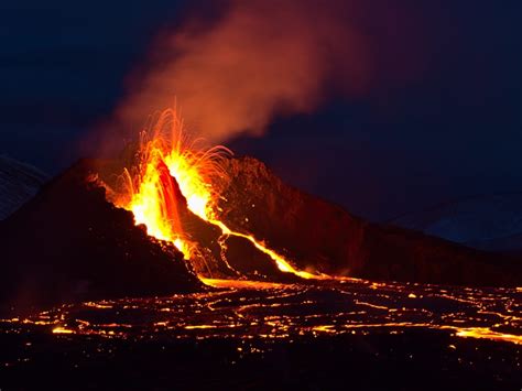 Por Qué Entra En Erupción Un Volcán Te Lo Explicamos Todo
