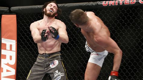 video watch daron cruickshank knockout mike rio with epic spinning kick at ufc on fox 10