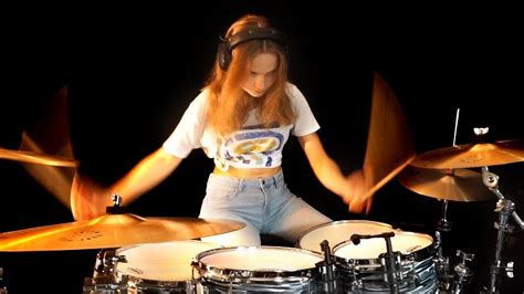 We Are The Champions Queen Drum Cover By Sina Youtube