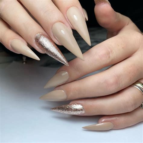Cute Stiletto Nail Designs You Need To See You Have Style