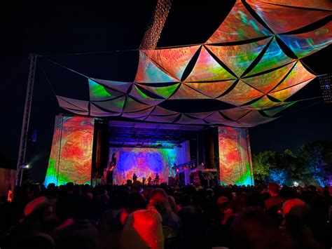 Desert Daze Was A Festival That Brought Nature And Legends Together Aupium