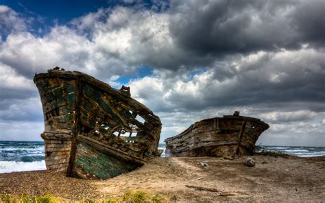 Shipwreck Beach Full Hd Wallpaper And Background Image 3200x2000 Id
