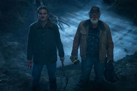 Pet Sematary Trailer Reveals The Latest Stephen King Adaptation Collider