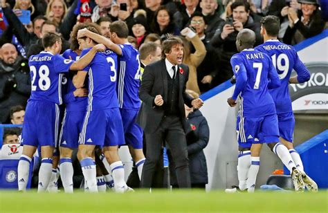 Chelsea are an english football team, playing in the premier league. Chelsea celebration | FootyBlog.net