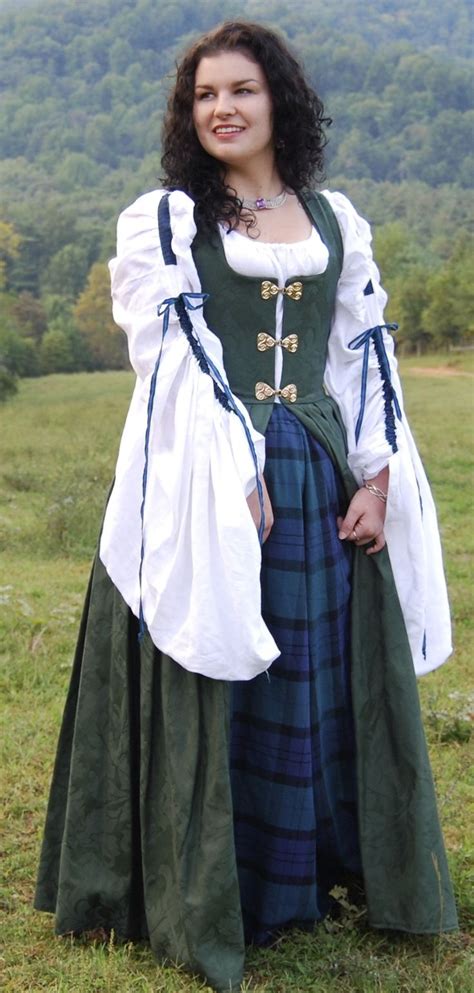 Irish Dress Irish Clothing Scottish Costume