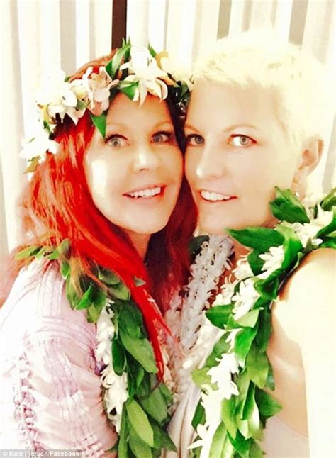 The B 52s Singer Kate Pierson Marries Monica Coleman In Hawaii Daily