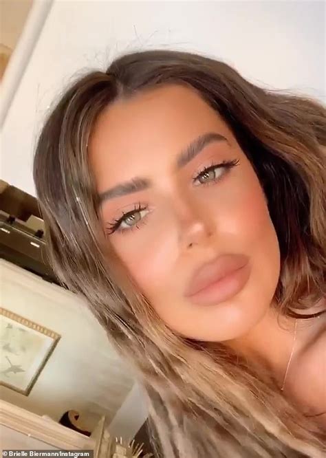 Brielle Biermann Shows Off Her Plump Pout And Glamorous Makeup In Selfie Video Daily Mail Online