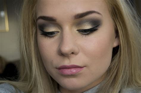 15 Gorgeous Makeup Ideas that are Popular this Season