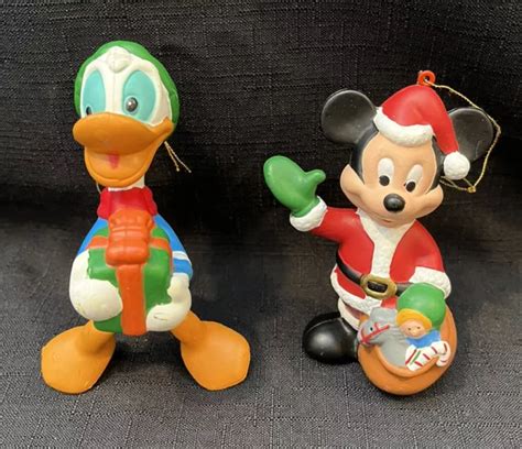 The Walt Disney Company Vintage Mickey Mouse And Donald Duck Christmas