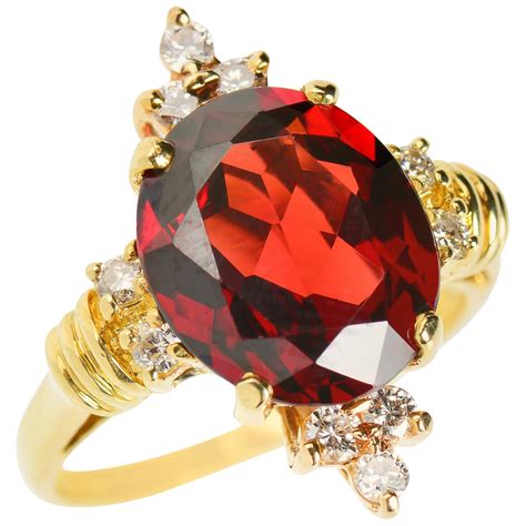 Vintage Estate 18 Karat Garnet And Diamond Ring For Sale At 1stdibs