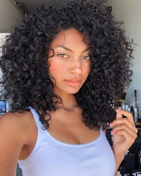 Hairstyles For Thick Curly Hair Medium Length Layered