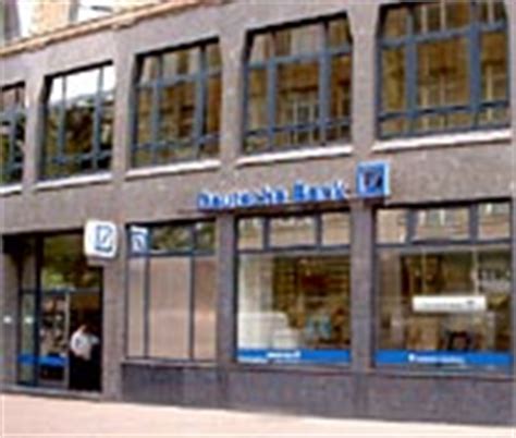 In der nähe von hamburg. Deutsche Bank Investment & FinanzCenter Hamburg-Seeburg ...