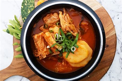 Korean Spicy Pork Backbone Hotpot With Potatoes Gamjatang Asian