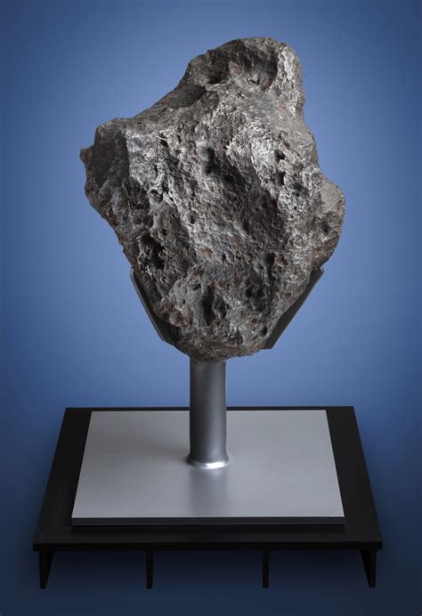 Nantan A Spectacular Massive Iron Meteorite Meteorites — Select