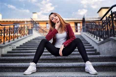 Women Model Stairs Redhead Finger On Lips Converse Yana Rzheusskaya T Shirt Shirt Alex Marti