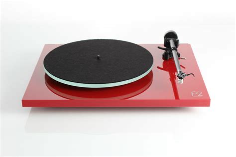 Rega Planar 2 Turntable With Rb220 Tonearm Glass Platter And Carbon