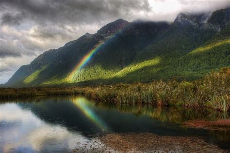 Обои Mountains Mountain Splendor Green Peaceful New Reflection Rainbow