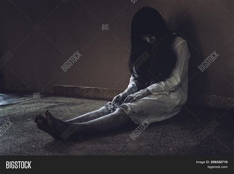 Horror Ghost Woman Image And Photo Free Trial Bigstock