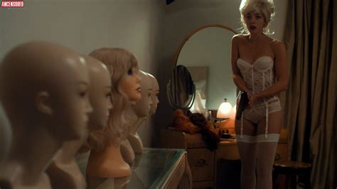 Nackte Olivia Thirlby In White Orchid