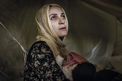 Photojournalist Lynsey Addario On Of Love And War Theresa Rebeck
