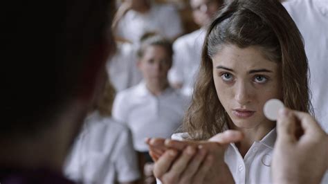 ‘stranger Thingss Natalia Dyer Experiences A Sexual Awakening In ‘yes