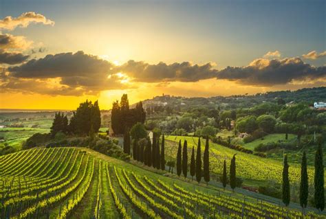 Top Places In Italy Tuscany Hills Countryside Landscape Italy