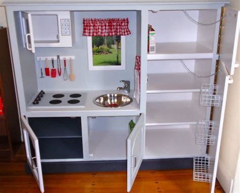 From a simple play kitchen in a box to a thrift store makeover, there are plenty of options for making your own inexpensive diy play kitchen, and 5. Turn an old TV cabinet into a play kitchen | The Owner ...
