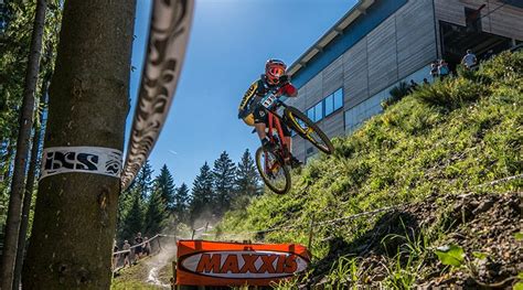 1000 Rider Und 30000 Zuschauer Beim Ixs Dirt Masters Festival