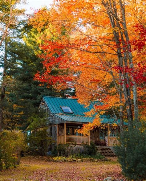 Pin By Caroline Hansen On Country Love Autumn Cozy Scenic Cabins