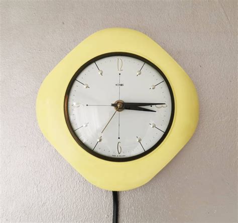 Vintage Electric Wall Clock Metamec Made In England 1970s Etsy