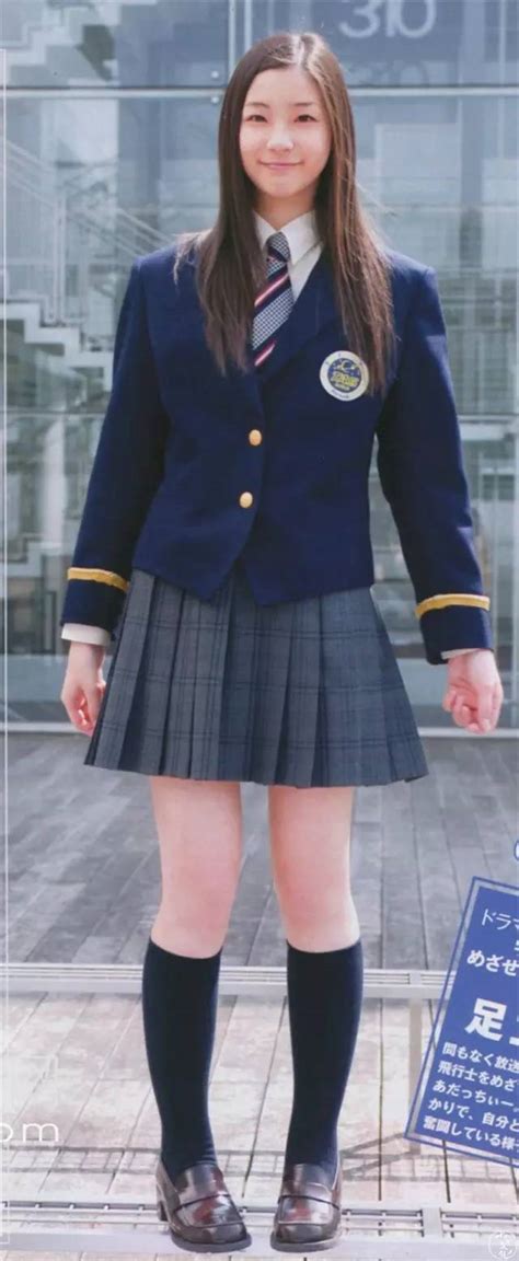 Zt 日本女生校服为什么设计那么短紧露？ 步行街主干道 虎扑社区