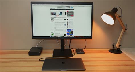 Review Lg Ultrafine 5k Display With Thunderbolt 3 For Apples 2016