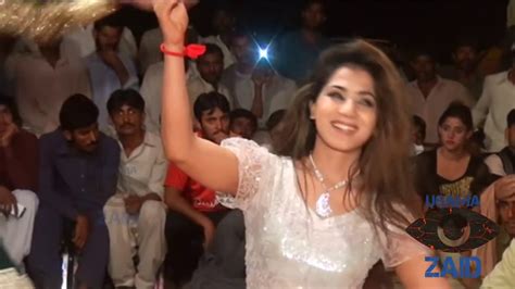 Mehak Malik And Madam Talash Jan Live Dance 2017 Youtube Youtube