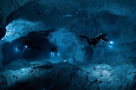 Funkydiving Cave Diving