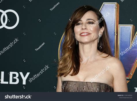 Linda Cardellini At The World Premiere Of Avengers Endgame Held At