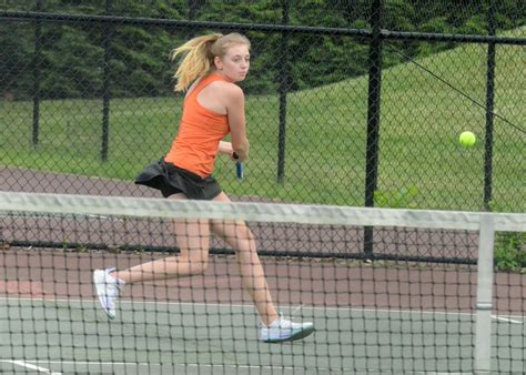 Rachel Wendling Celebrates 18th Birthday By Leading No 1 Lee Girls Tennis Over No 2 Lenox In